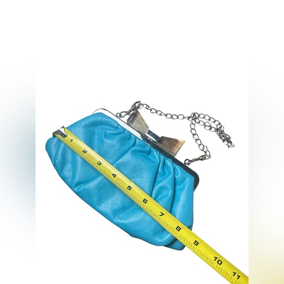 Le Château Turquoise Ruched Clutch w/ Bow Clasp & Silver Chain Strap - Picture 4 of 6